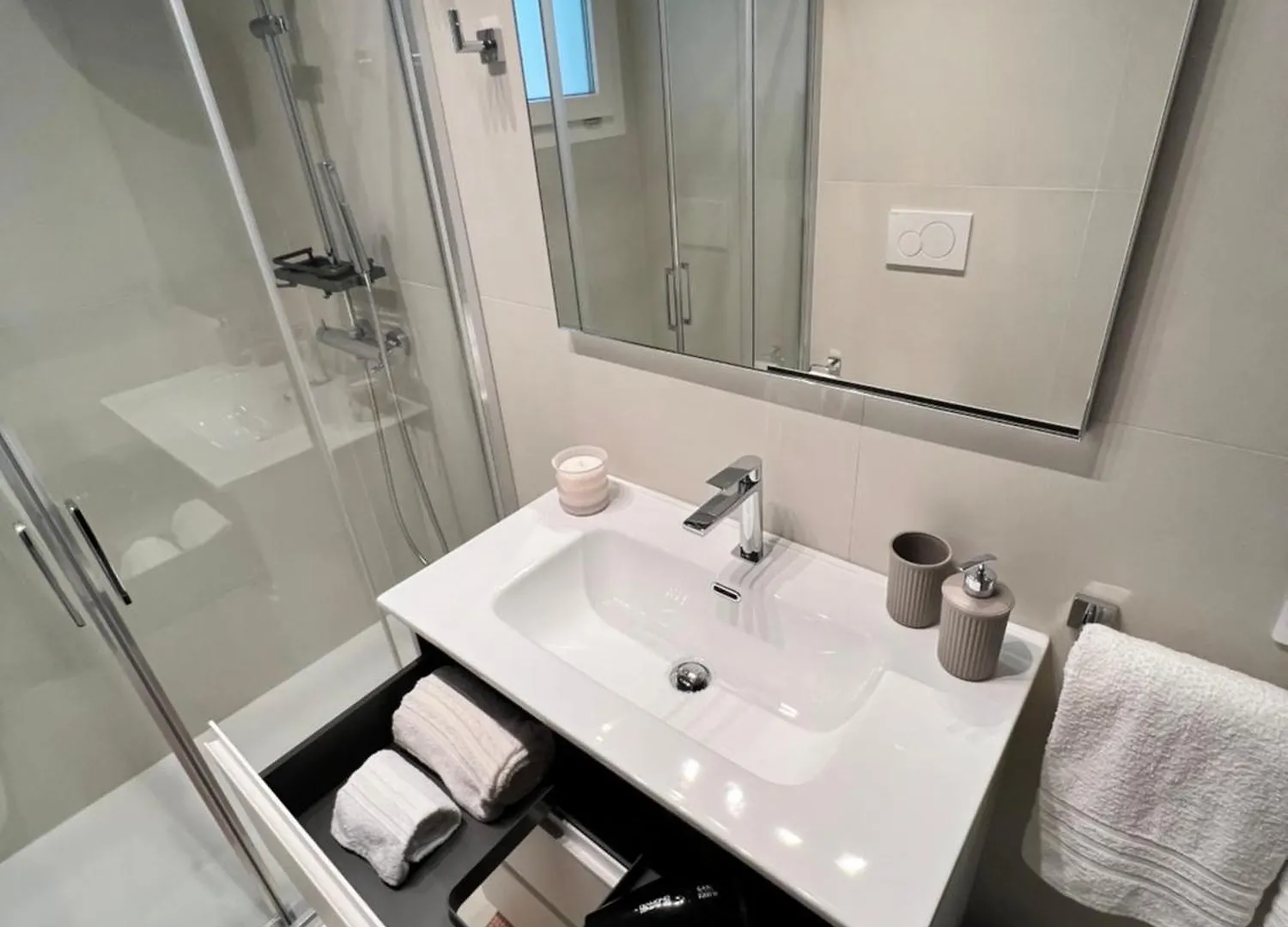 Villa Iris Quartu SantʼElena 0*,  Italien